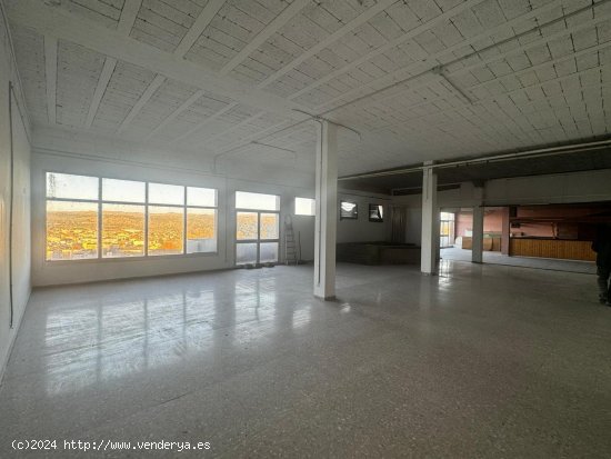 Local comercial en venta  en Flix - Tarragona