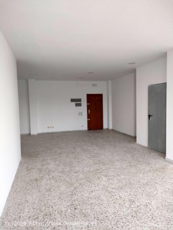 Local comercial en venta  en La Bisbal d Empordà - Girona