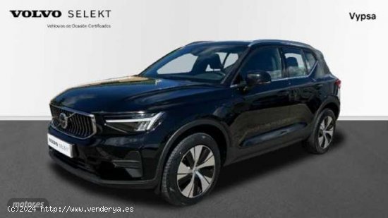 Volvo XC40 1.5 T4 PHEV RECHARGE CORE DCT 211 5P de 2023 con 30.299 Km por 41.500 EUR. en Malaga