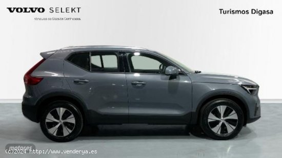 Volvo XC40 XC40 Core T2 Automatic de 2023 con 17.346 Km por 34.900 EUR. en Granada