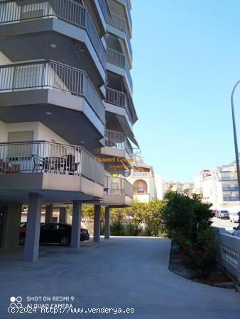 SE ALQUILA APARTAMENTO JULIO Y AGOSTO,  JUNTO AL MAR !!!!!! - ALICANTE