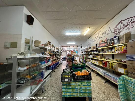 Local comercial en venta y traspaso zona Llombo - VALENCIA