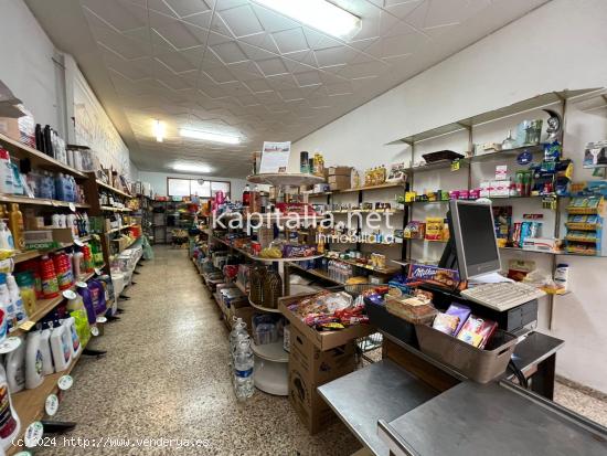 Local comercial en venta y traspaso zona Llombo - VALENCIA