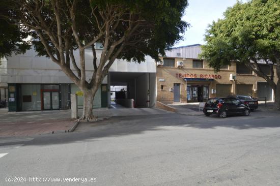 PLAZA DE GARAJE EN CORTIJO GRANDE - ALMERIA