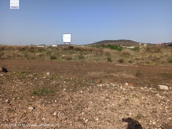 Estupendo terreno urbano en la zona norte de Mérida - BADAJOZ