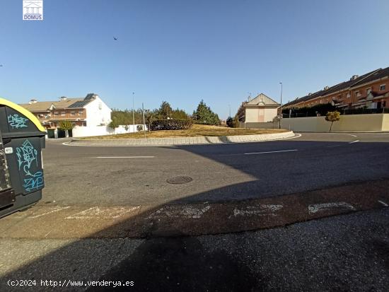  Estupendo terreno urbano en la zona norte de Mérida - BADAJOZ 