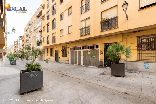  Plaza de Garage en zona Plaza de Gracia. - GRANADA 