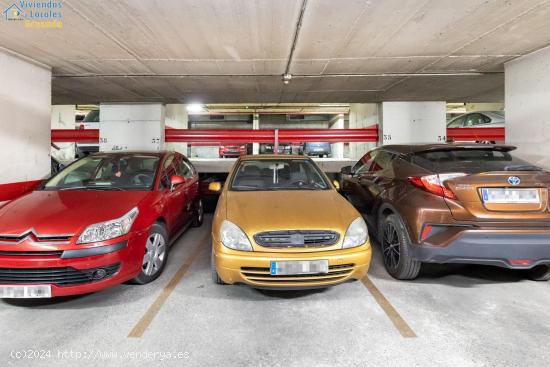 Plaza de Garage en zona Plaza de Gracia. - GRANADA