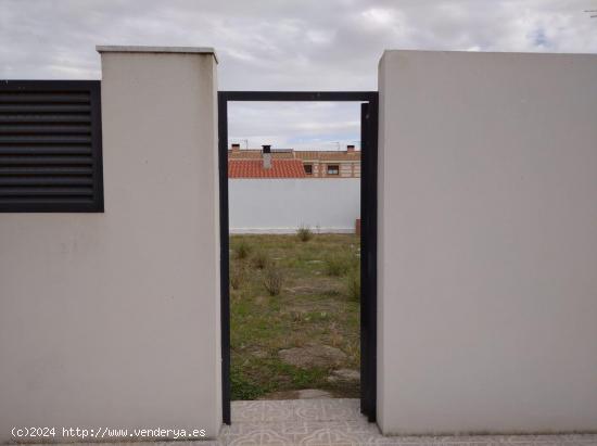 Terreno Urbano situado en Ugena zona de Las Provincias - TOLEDO