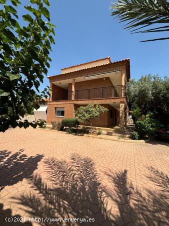 VILLA EN LOS URRUTIAS - MURCIA