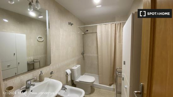 Se alquila apartamento de 1 dormitorio en Balerma, Almería. - ALMERIA