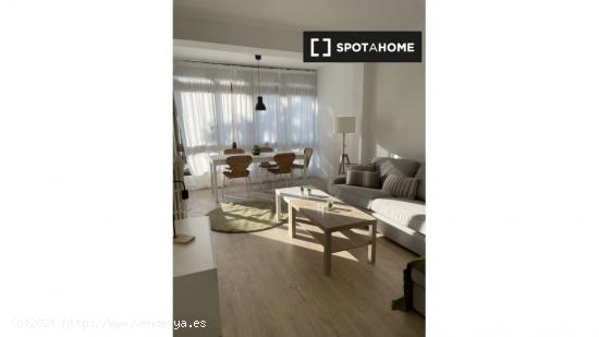 Apartamento entero de 3 habitaciones en Barcelona. - BARCELONA