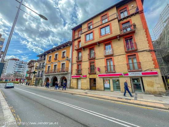 PISO EN EL CENTRO DE LASARTE, A REFORMAR - GUIPUZCOA