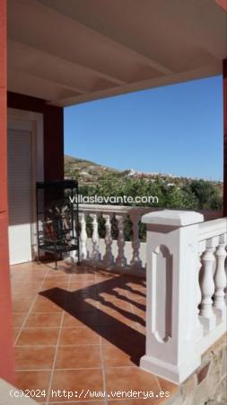 EXCLUSIVA FINCA RUSTICA CON PISCINA - ALICANTE