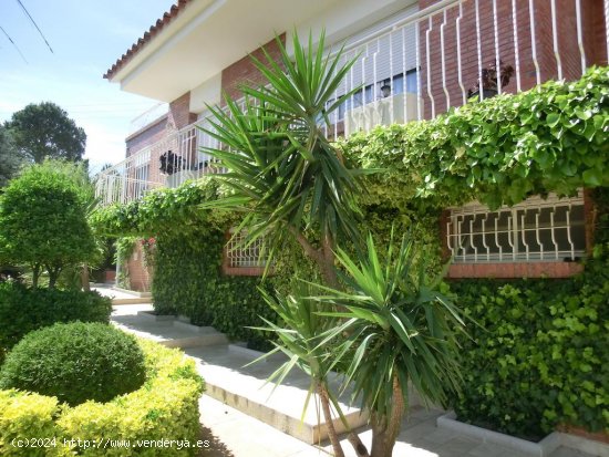 Chalet / Torre en venta  en Figueres - Girona