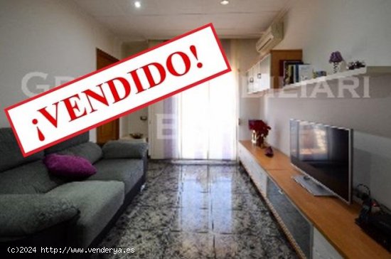 Piso en venta  en Montcada i Reixac - Barcelona