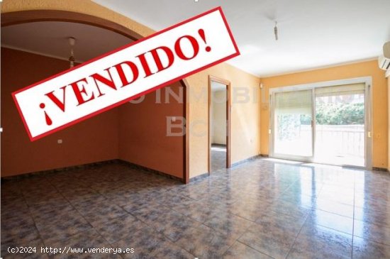 Piso en venta  en Montcada i Reixac - Barcelona