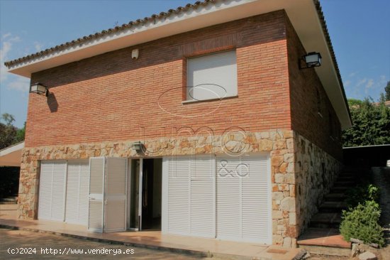 Chalet / Torre en venta  en Sant Vicenç de Montalt - Barcelona