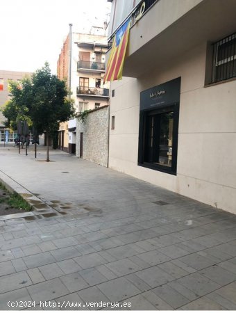 Local comercial en alquiler  en Molins de Rei - Barcelona