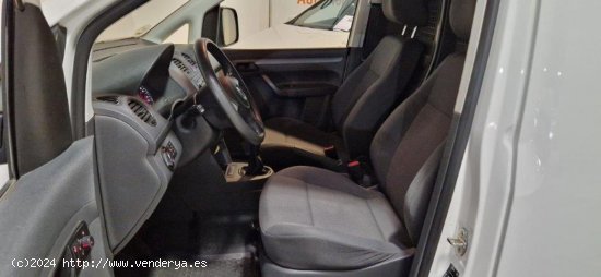 Volkswagen Caddy 1.6 TDI 102CV FURGON CLIMA-BLUETOOTH - Mataró