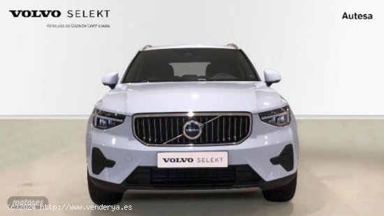 Volvo XC40 XC40 Recharge Core, T4 plug-in hybrid, Electrico de 2023 con 3.280 Km por 42.900 EUR. en 