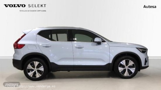 Volvo XC40 XC40 Recharge Core, T4 plug-in hybrid, Electrico de 2023 con 3.280 Km por 42.900 EUR. en 