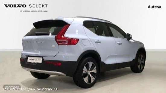 Volvo XC40 XC40 Recharge Core, T4 plug-in hybrid, Electrico de 2023 con 3.280 Km por 42.900 EUR. en 