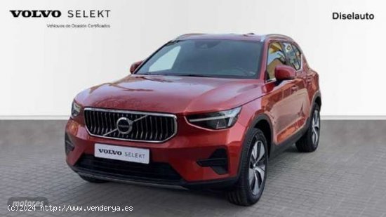 Volvo XC40 1.5 T4 PHEV RECHARGE CORE DCT 211 5P de 2023 con 20.926 Km por 38.900 EUR. en Barcelona