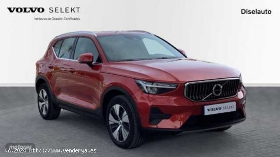 Volvo XC40 1.5 T4 PHEV RECHARGE CORE DCT 211 5P de 2023 con 20.926 Km por 38.900 EUR. en Barcelona