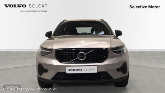 Volvo XC40 XC40 Plus, B3 mild hybrid, Gasolina, Dark de 2023 con 23.768 Km por 36.900 EUR. en Cantab