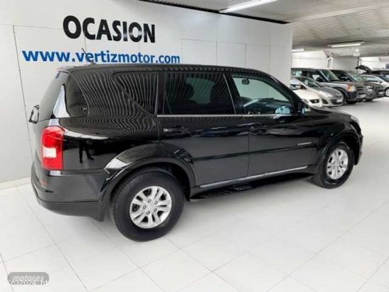 Ssangyong Rexton W D22T Premium 4x2 7 PLAZAS de 2017 con 74.000 Km por 18.900 EUR. en Guipuzcoa