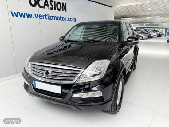 Ssangyong Rexton W D22T Premium 4x2 7 PLAZAS de 2017 con 74.000 Km por 18.900 EUR. en Guipuzcoa