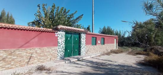 SE VENDE CASA CON TERRENO EN LA RAYA, MURCIA - MURCIA