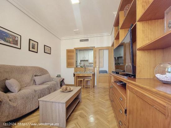 Pau de Carabanchel , apartamento con piscina, garaje y trastero. - MADRID