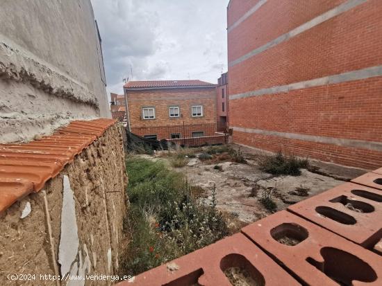 Se vende Solar urbano  en Arroyo de la Encomienda - VALLADOLID