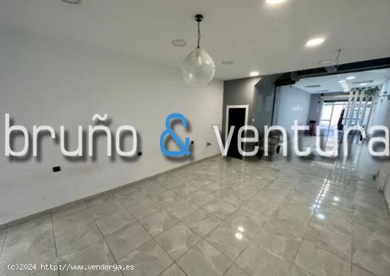 EN VENTA LOCAL EN EL CENTRO DE VENDRELL - TARRAGONA