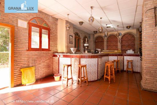 Local en venta con licencia de bar con cocina. Granada centro - Arabial. Gran bajada de precio - GRA