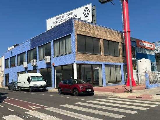 NAVE  COMERCIAL ESQUINERA  EN PRIMERA LINEA A3 QUART DE POBLET - VALENCIA