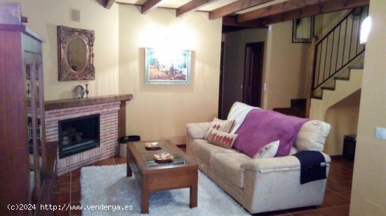 CHALET DE LUJO EN CAMPO DE GOLF - LEON