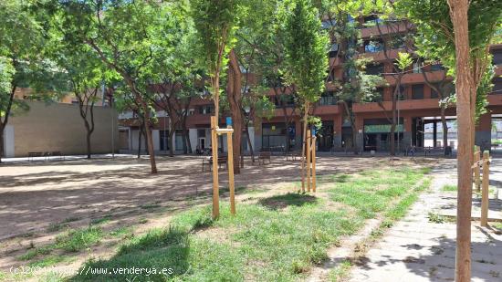 Local esquinero con salida de humos en alquiler en calle Bilbao, 180, El Clot-Barcelona - BARCELONA