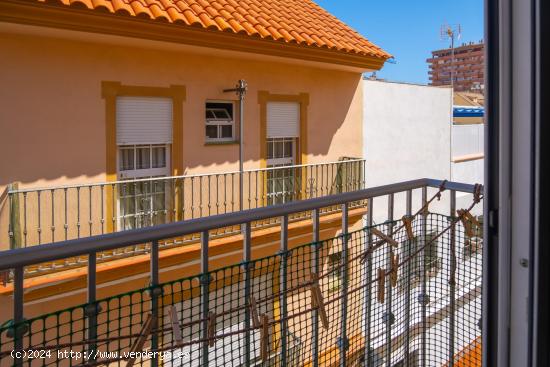 Se Vende ESTUPENDO piso de Dos Dormitorios en el CORAZÓN de Los BOLICHES. - MALAGA