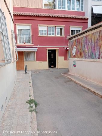 CASA SOLAR EN ZONA RAVAL - ELCHE - ALICANTE