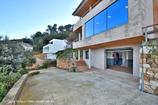  Moderna casa en venta en Matadepera - BARCELONA 