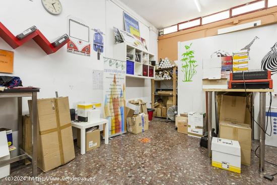 Local comercial - Barcelona (Les Corts / Pedralbes) - BARCELONA