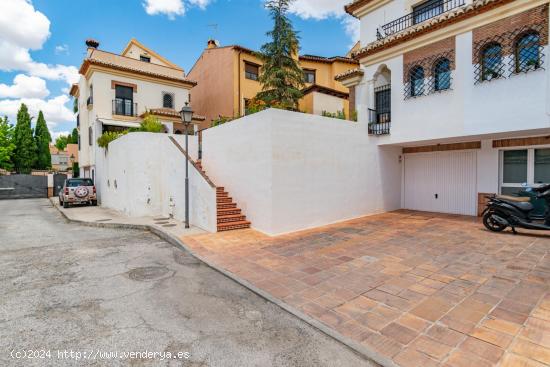 CASA EN ALBAICIN - GRANADA