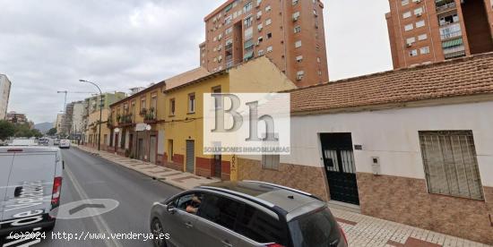 BLANHOGAR VENDE ESTE FABULOSO PISO EN LA AVENIDA DE VELAZQUEZ - MALAGA