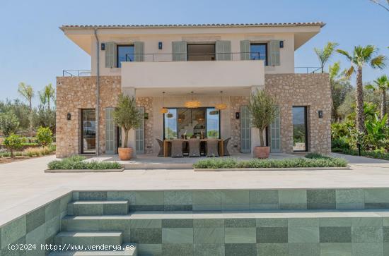 Villa con piscina y vistas despejadas - BALEARES