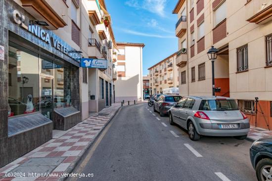 Local Comercial en Churriana de la Vega - GRANADA