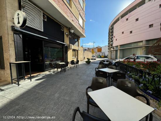  ALG741 - LOCAL COMERCIAL DE 142M2 EN LA PLAZA DEL CARBÓ DE ALGEMESÍ - VALENCIA 