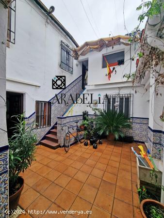 CASA EN VENTA EN EL CASCO HISTÓRICO - CORDOBA